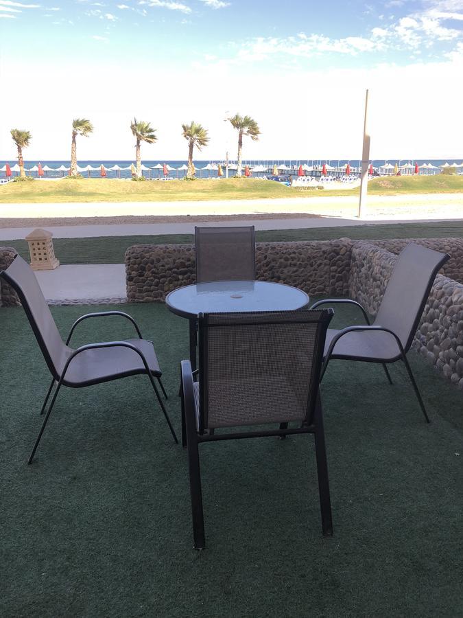 Chalet Porto South Beach - Beach Front Sea View 아인 수크나 외부 사진